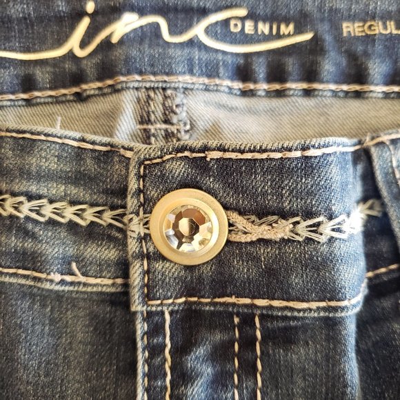 INC Petite denim Bermuda Shorts! - Picture 4 of 8